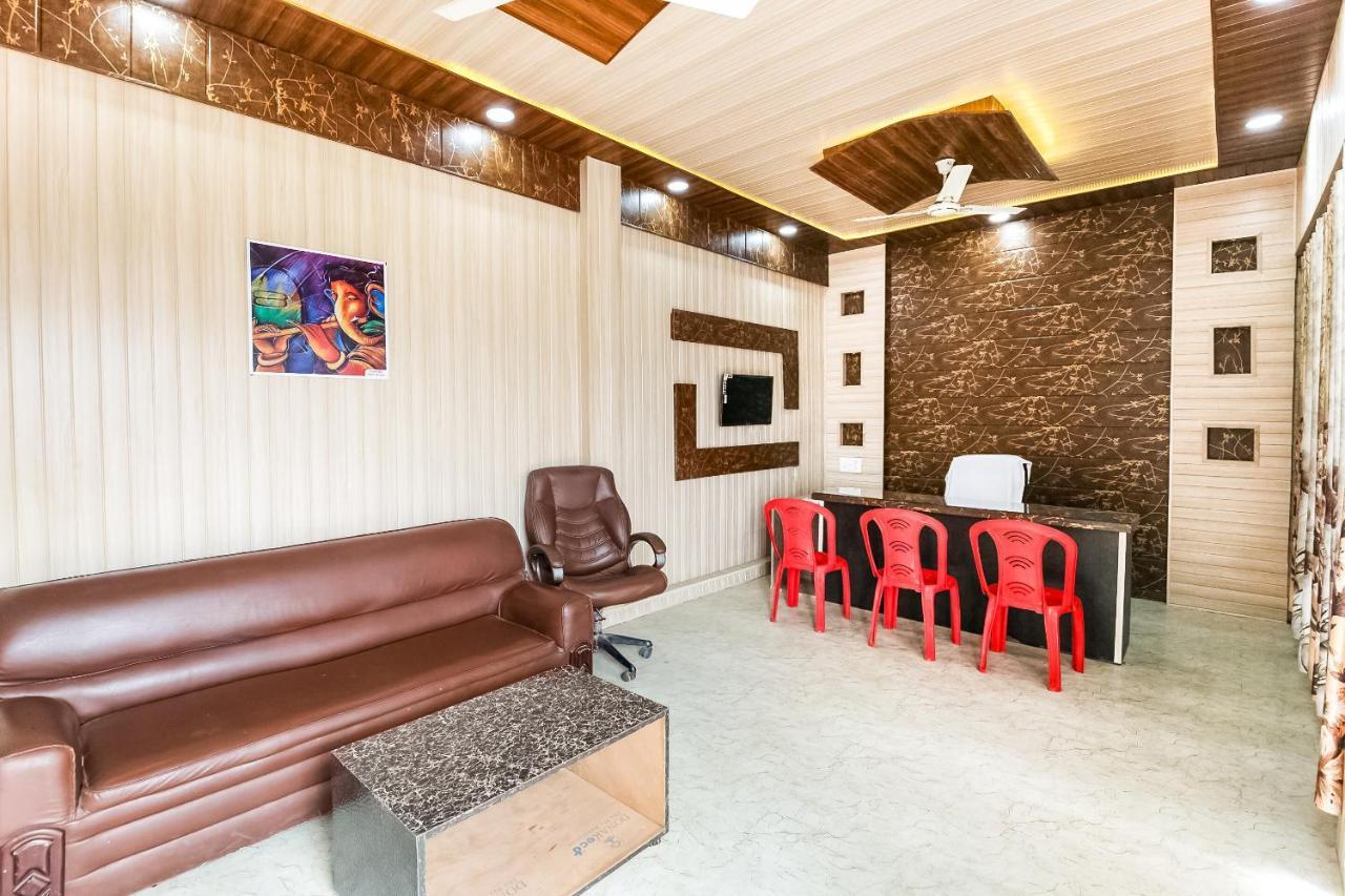 Oyo 69647 Yash Lodge Jabalpur Ngoại thất bức ảnh