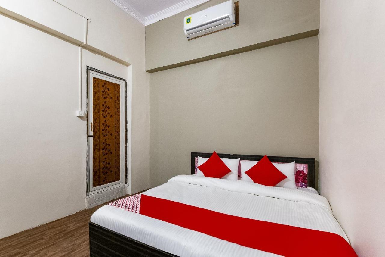 Oyo 69647 Yash Lodge Jabalpur Ngoại thất bức ảnh